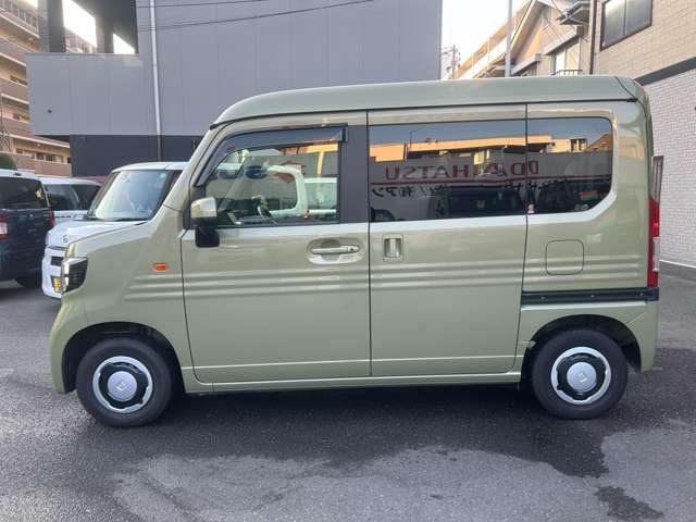 Honda N-VAN 9