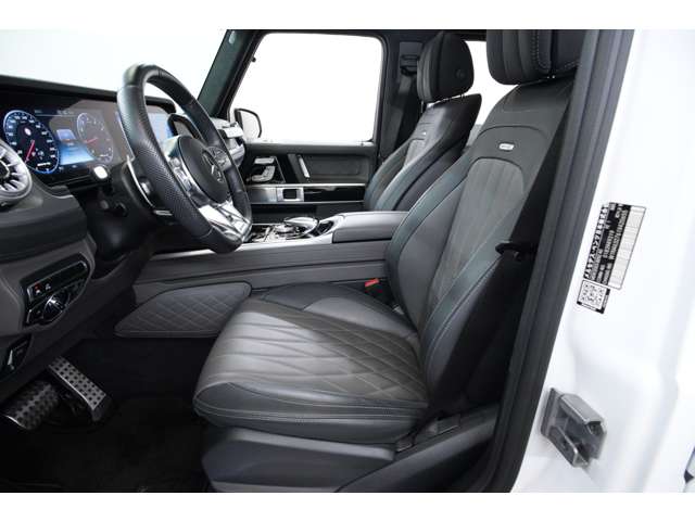 Mercedes-Benz G-Class 2