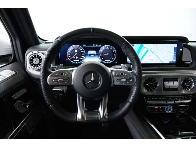 Mercedes-Benz G-Class 10
