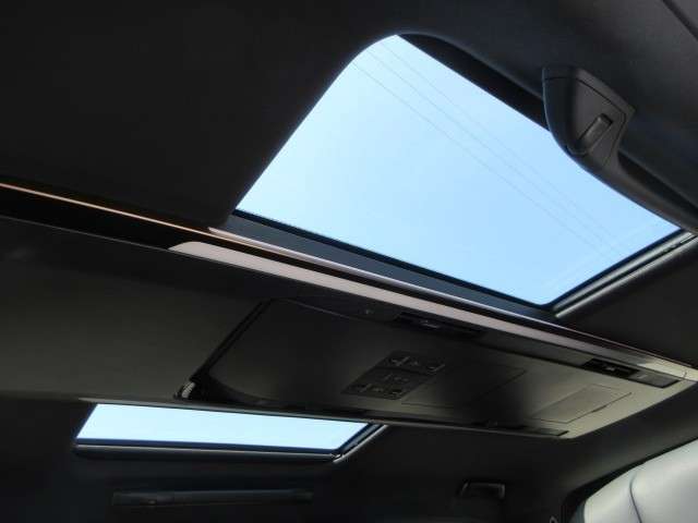 Toyota Alphard 9