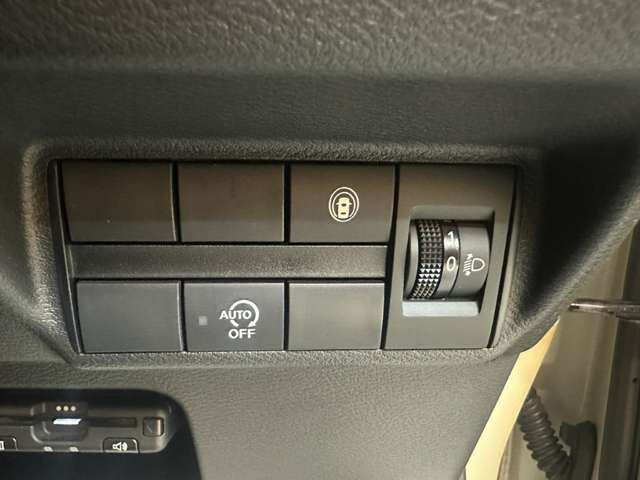 Mitsubishi eK X 11