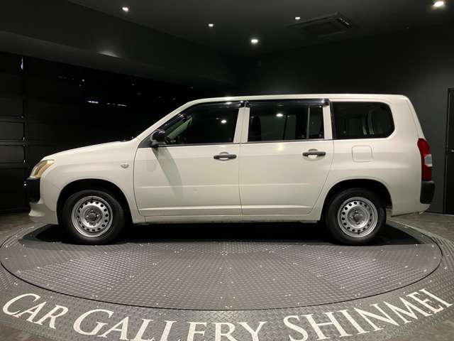 Toyota Probox Van 11