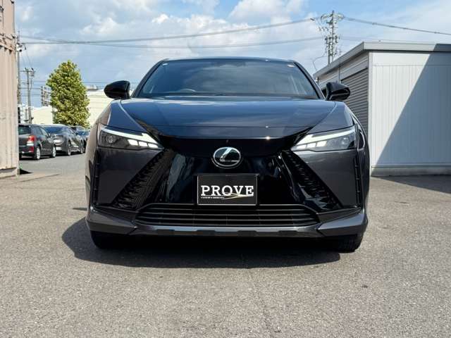 Lexus RZ 9