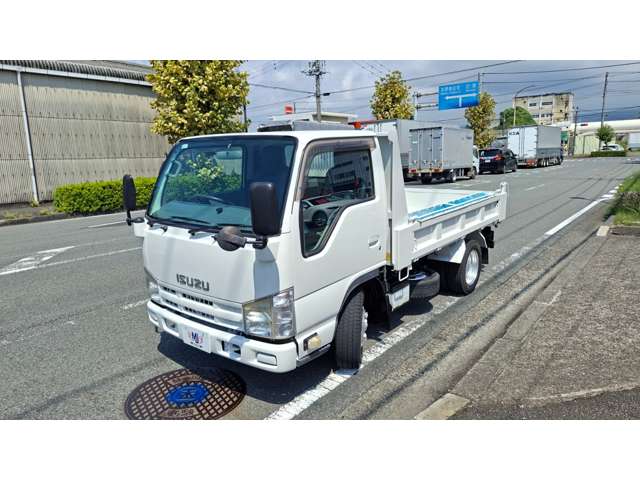 Isuzu Elf 12