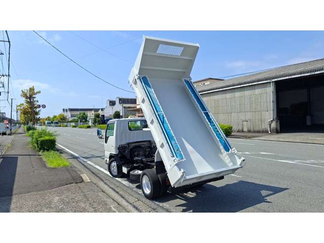 Isuzu Elf 5
