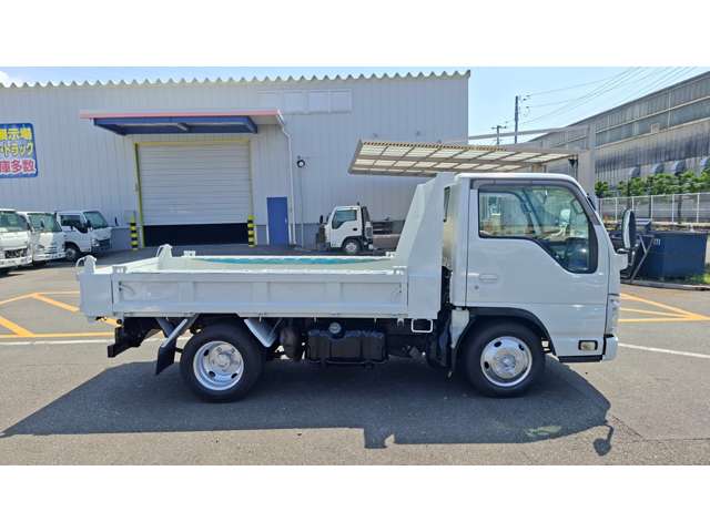 Isuzu Elf 6