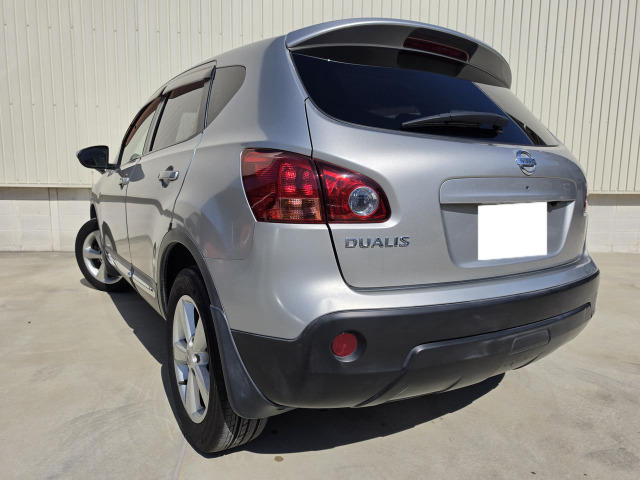 Nissan Dualis 12