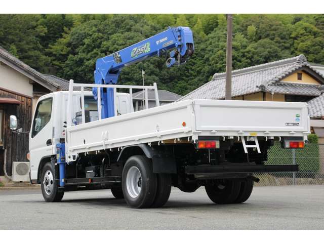 Mitsubishi Fuso Canter 10
