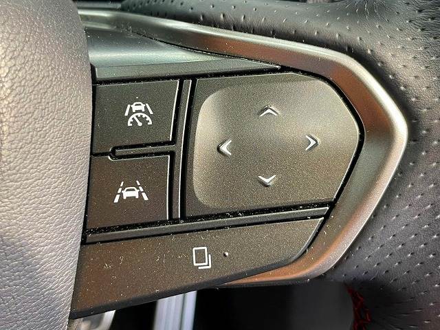 Lexus NX 8