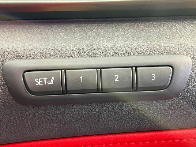 Lexus NX 10