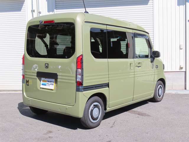 Honda N-VAN 11