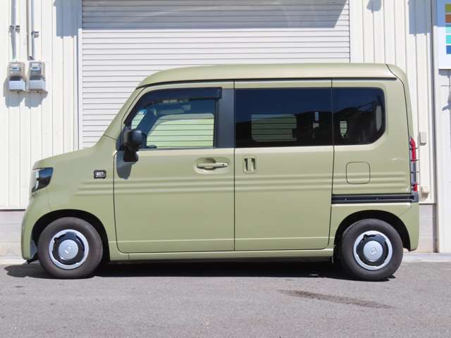 Honda N-VAN 8