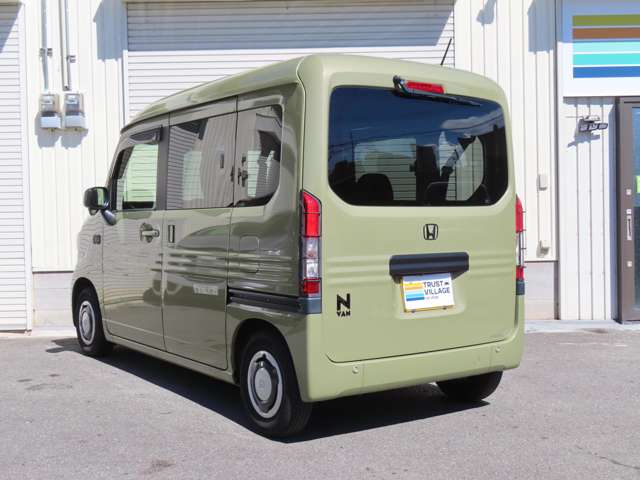 Honda N-VAN 9