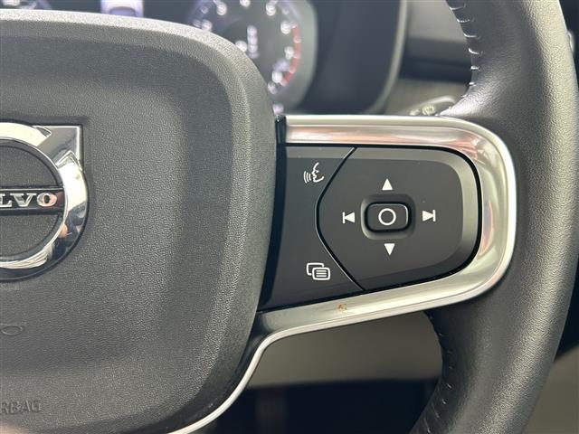 Volvo XC40 11