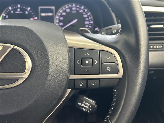 Lexus RX 11