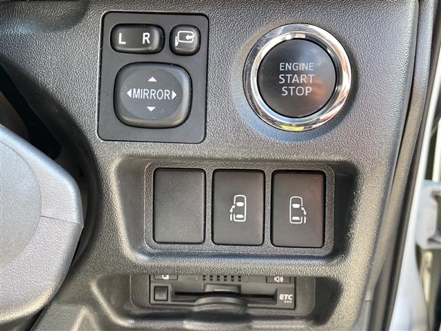 Toyota Hiace 9