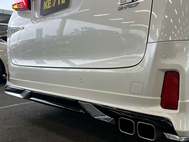 Toyota Alphard 8