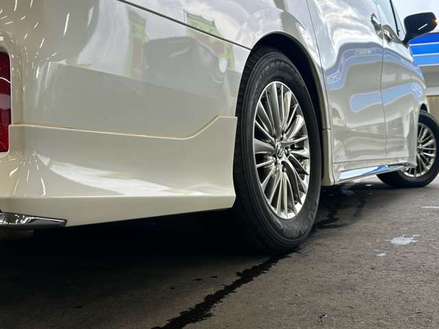 Toyota Alphard 10