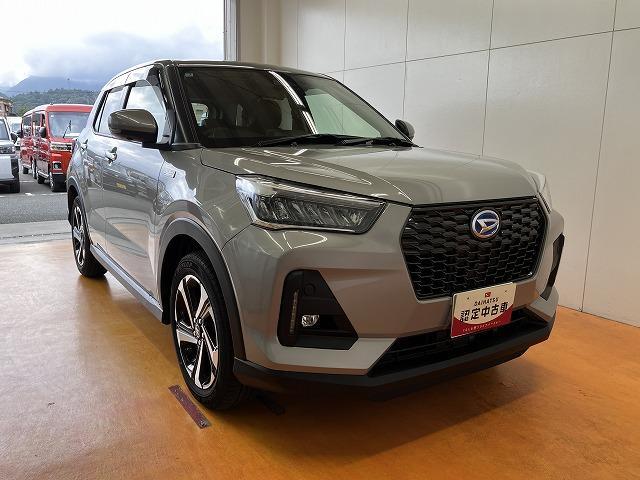 Daihatsu Rocky 7