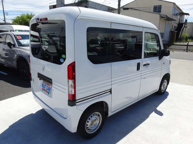 Honda N-VAN 8