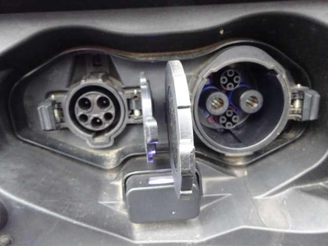 Mitsubishi Outlander 11