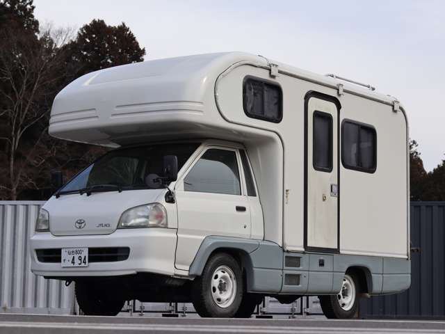 Toyota Light Ace Truck 3