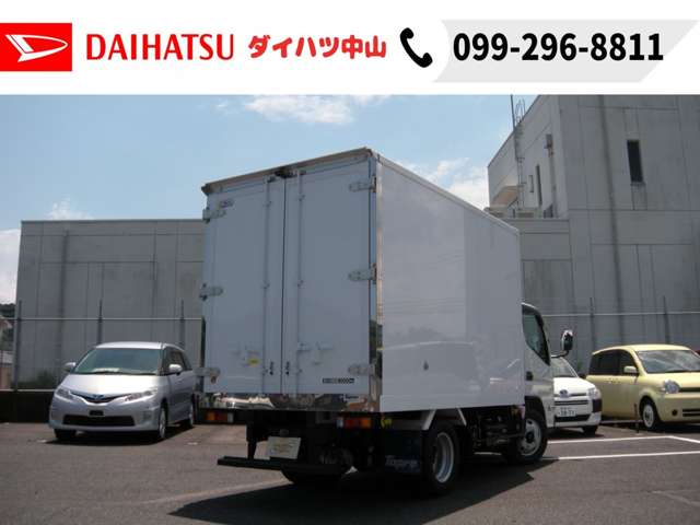 Mitsubishi Fuso Canter 9