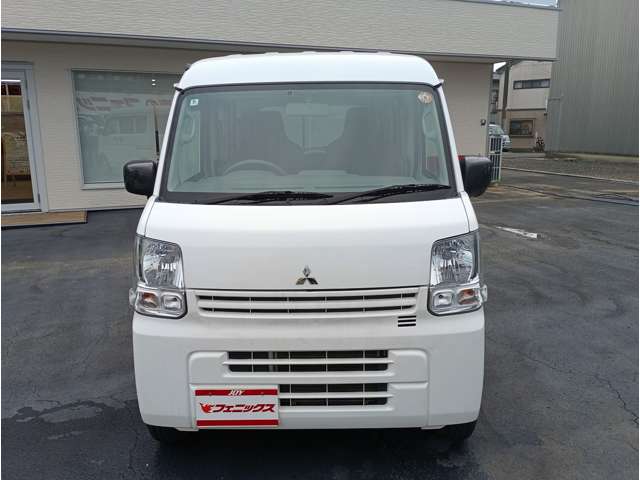 Mitsubishi Minicab Van 5