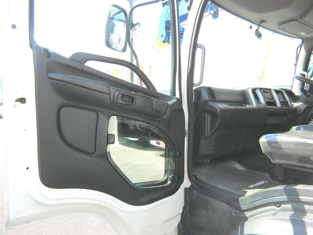 Hino Ranger 9
