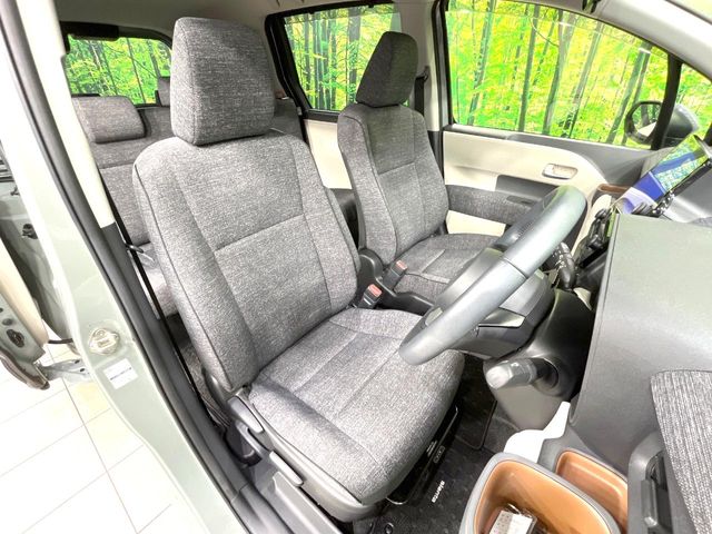 Toyota Sienta 8