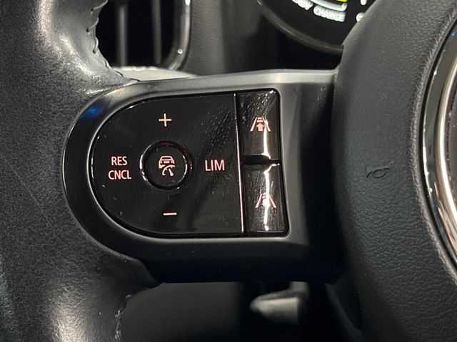 MINI Crossover 5