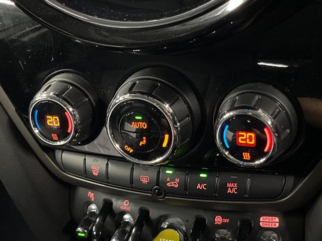 MINI Crossover 8