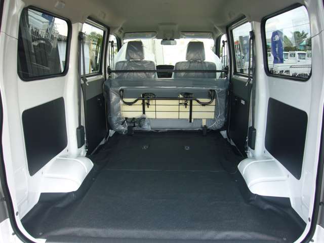Toyota Town Ace Van 9
