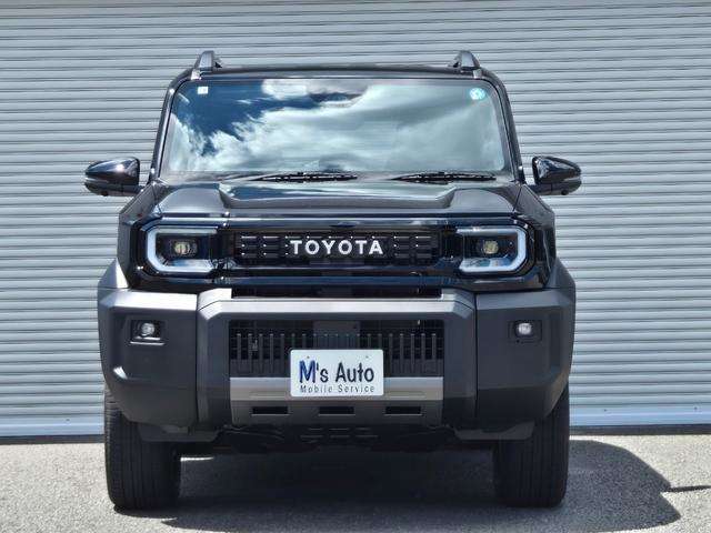 Toyota Land Cruiser FJ 2