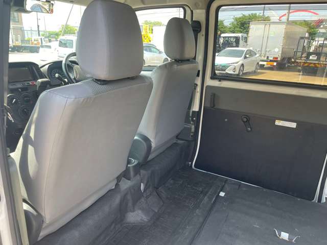 Toyota Town Ace Van 5