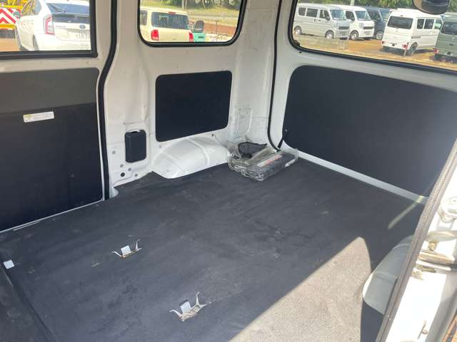 Toyota Town Ace Van 8
