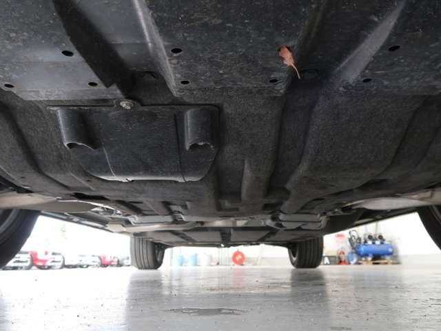 Mitsubishi Outlander 11