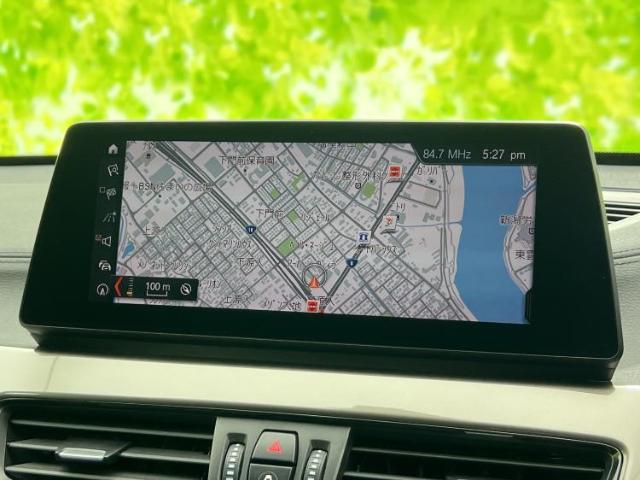 BMW X1 11