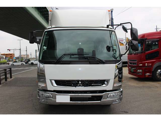 Mitsubishi Fuso Fighter 2