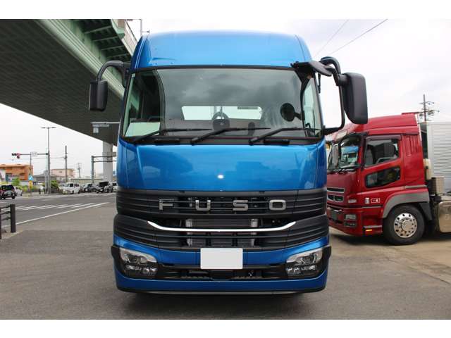 Mitsubishi Fuso Super Great 2