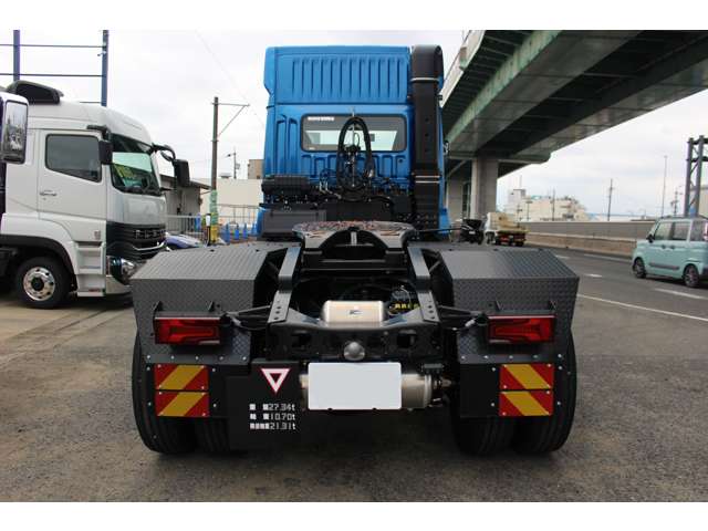 Mitsubishi Fuso Super Great 5