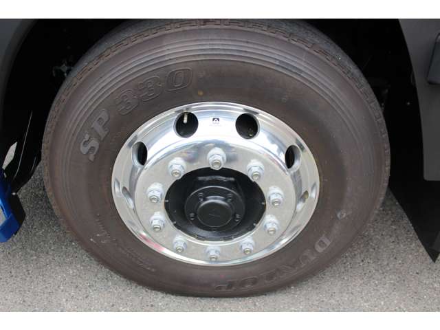 Mitsubishi Fuso Super Great 10