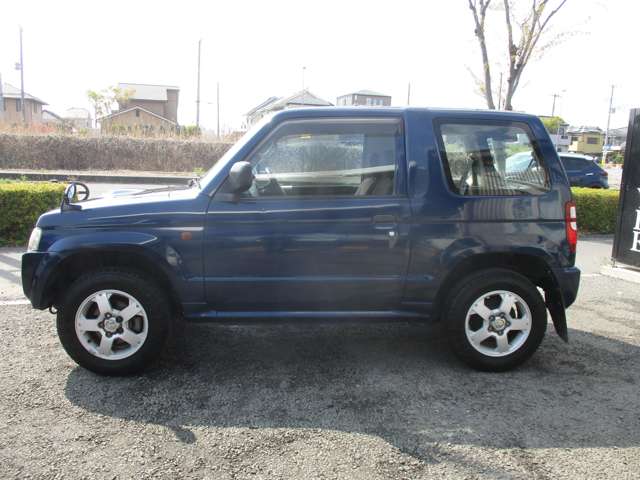 Mitsubishi Pajero Mini 11