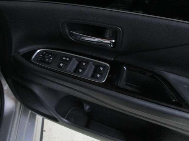 Mitsubishi Outlander PHEV 8