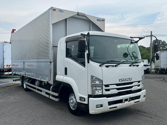 Isuzu Forward 5