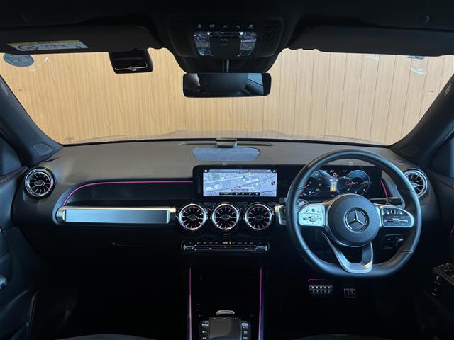 Mercedes-Benz GLB 5