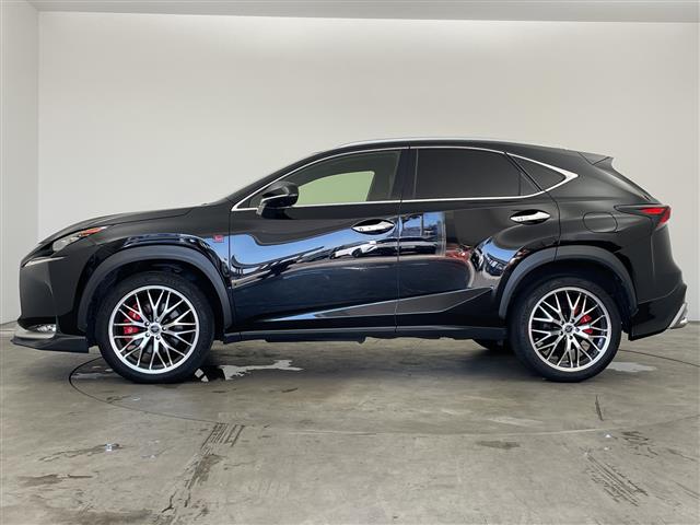 Lexus NX 9