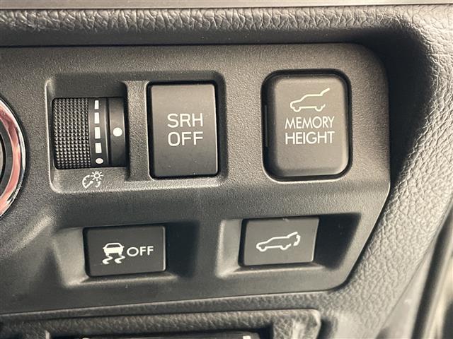 Subaru Forester 4