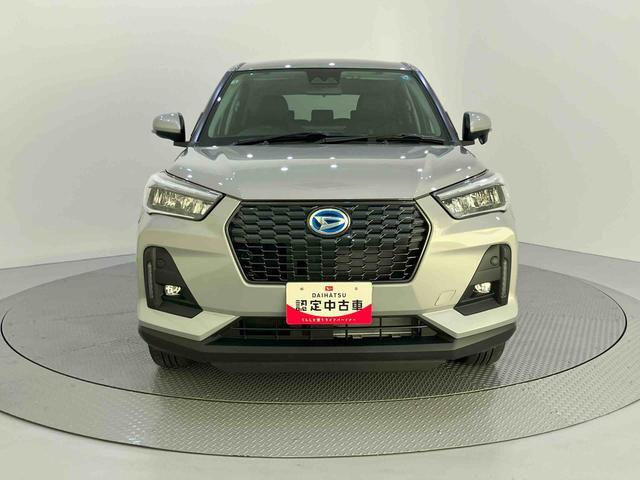 Daihatsu Rocky 11