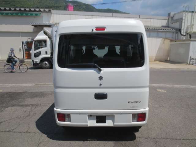 Suzuki Every 11
